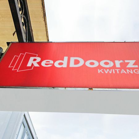 Reddoorz @ Kwitang Hotel จาการ์ตา ภายนอก รูปภาพ