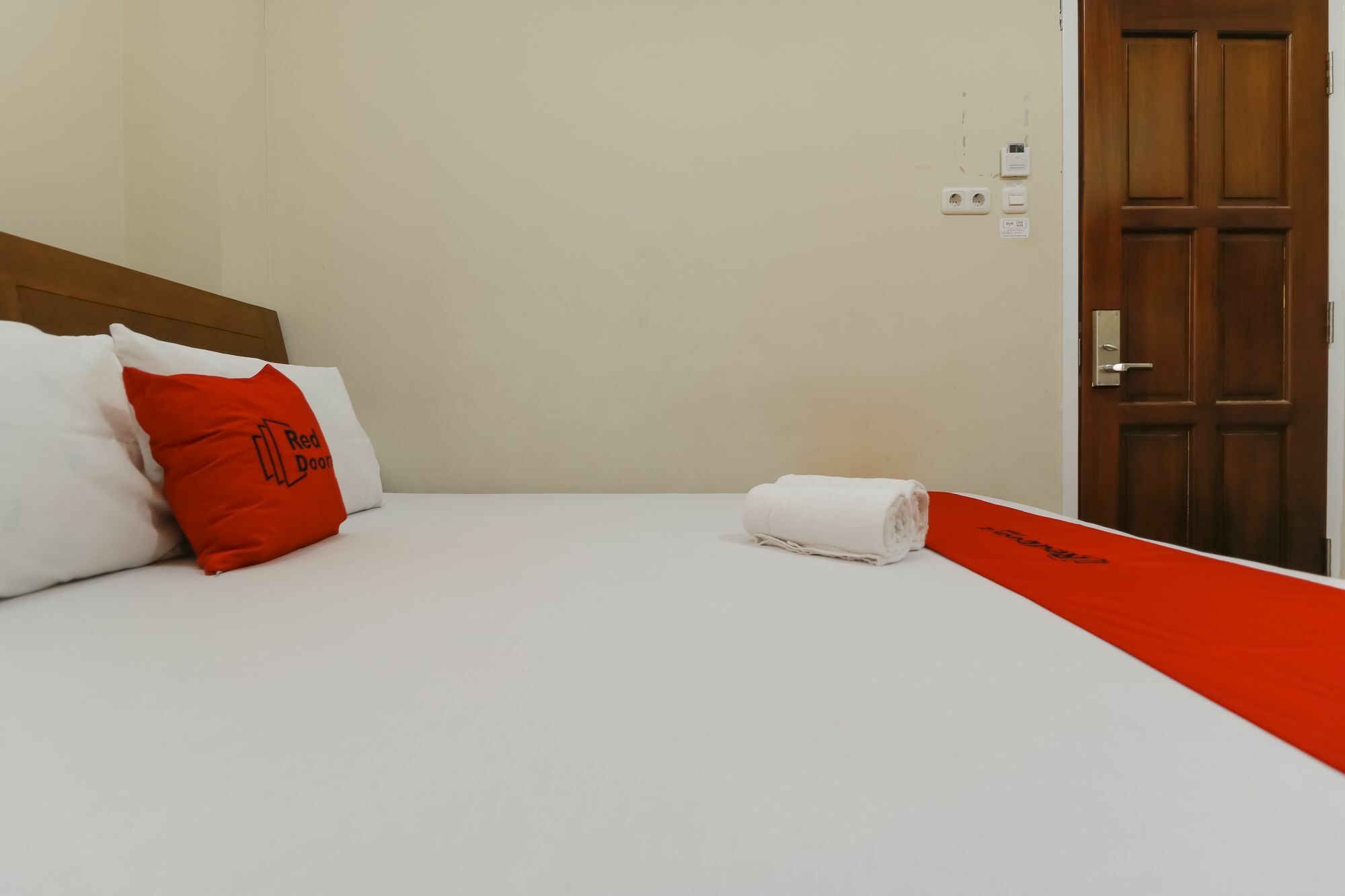 Reddoorz @ Kwitang Hotel จาการ์ตา ภายนอก รูปภาพ