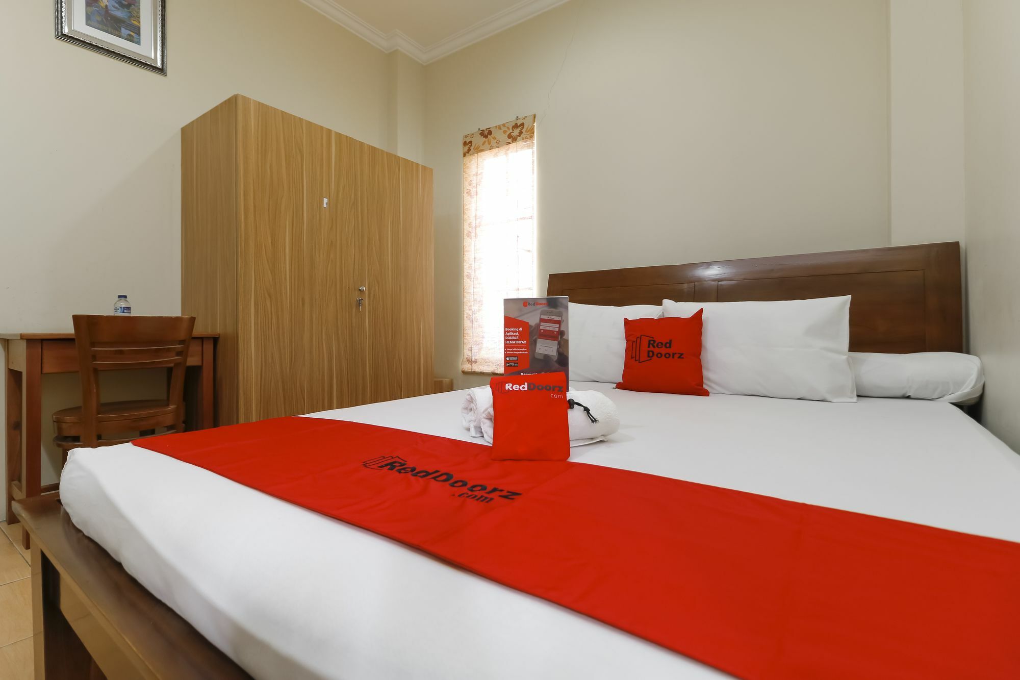 Reddoorz @ Kwitang Hotel จาการ์ตา ภายนอก รูปภาพ